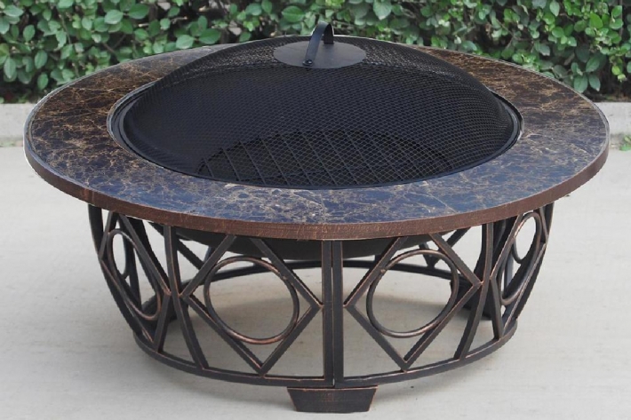 Кованая костровая чаша с крышкой